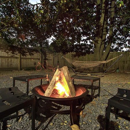 Spacious Bungalow With 6 Beds, Games, And Fire Pit - Close To Beale Street, Bbq, Graceland, & Liberty Bowl Memphis Exteriér fotografie