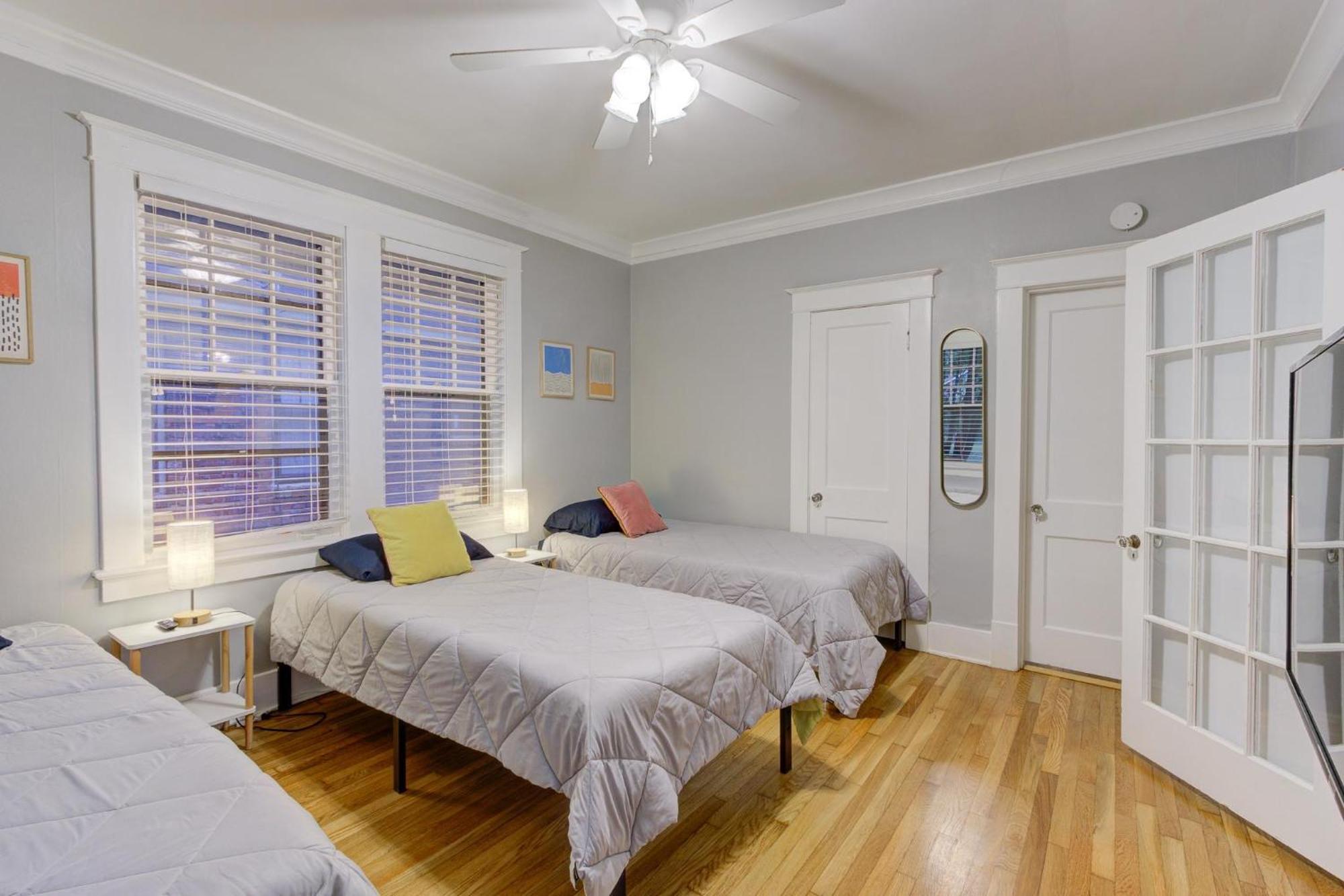 Spacious Bungalow With 6 Beds, Games, And Fire Pit - Close To Beale Street, Bbq, Graceland, & Liberty Bowl Memphis Exteriér fotografie